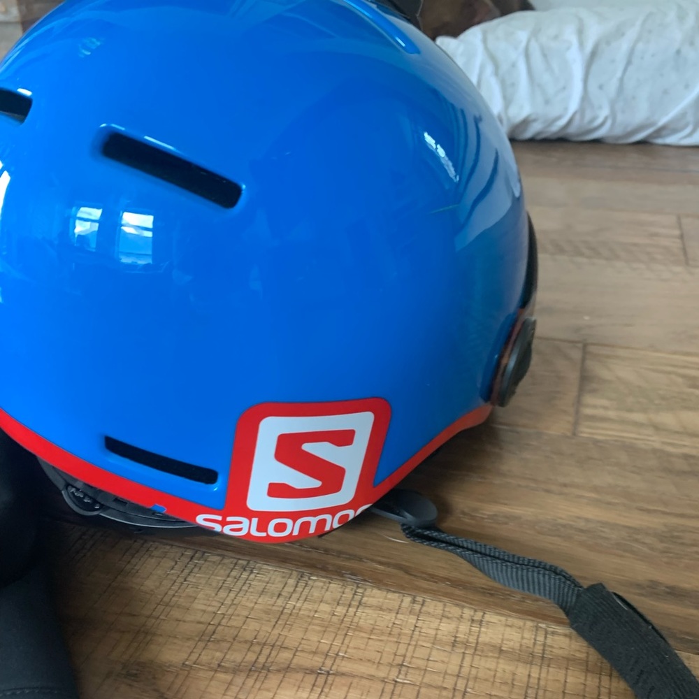 Kids Solomon ski helmet w shield